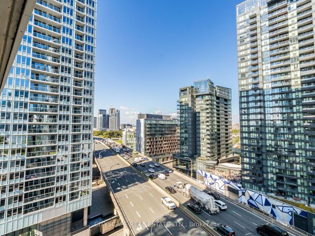 1509 - 17 Bathurst St