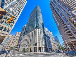 2014 - 955 Bay St