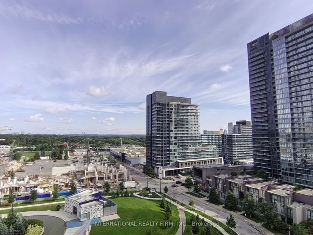 1112 - 95 Mcmahon Dr