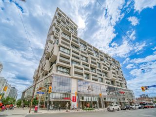 1002 - 5 Soudan Ave