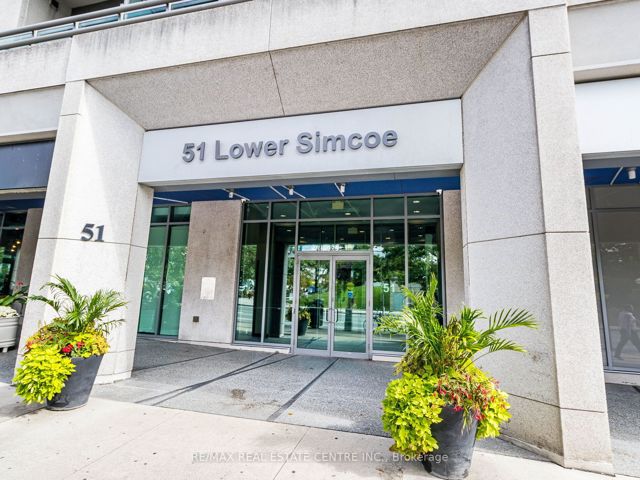 803 - 51 Lower Simcoe St