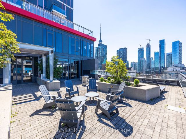 904 - 435 Richmond St W