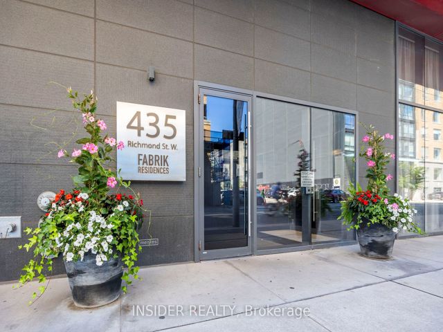 904 - 435 Richmond St W