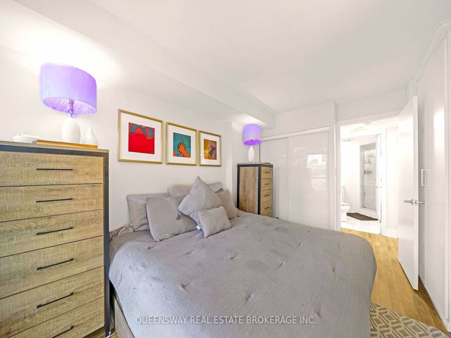 429 - 550 Queens Quay W