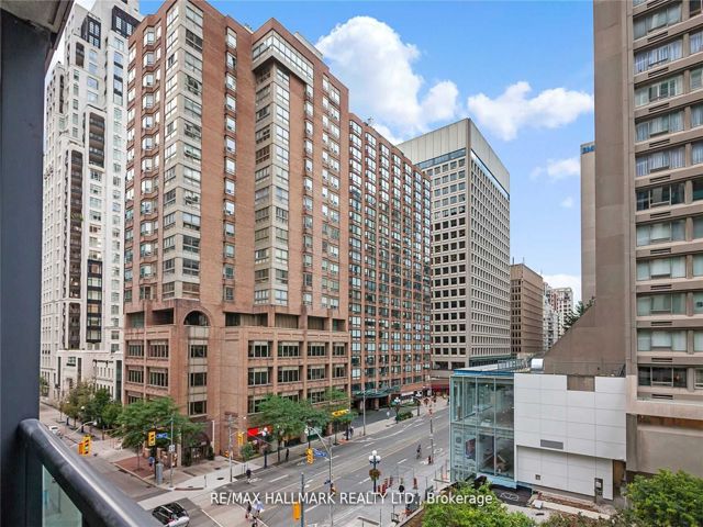 505 - 1121 Bay St