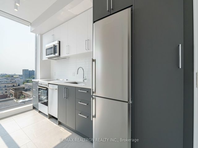 1308 - 2525 Bathurst St