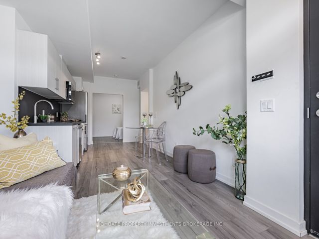 13 - 266 Finch Ave E