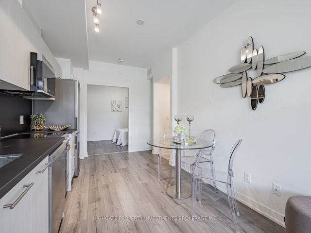 13 - 266 Finch Ave E