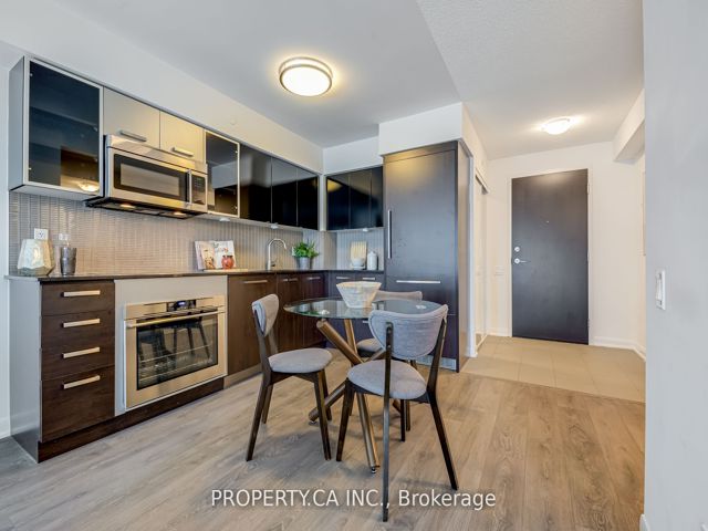 1501 - 5168 Yonge St