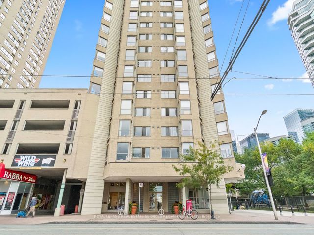 1803 - 250 Queens Quay W