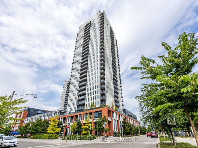 527 - 55 Regent Park Blvd