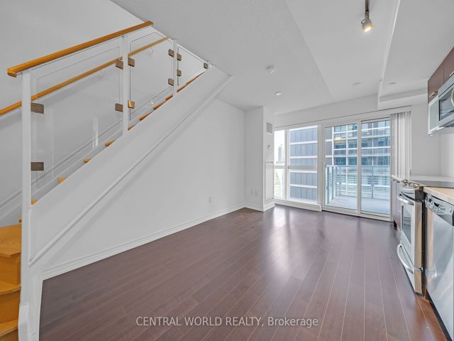 1113 - 386 Yonge St