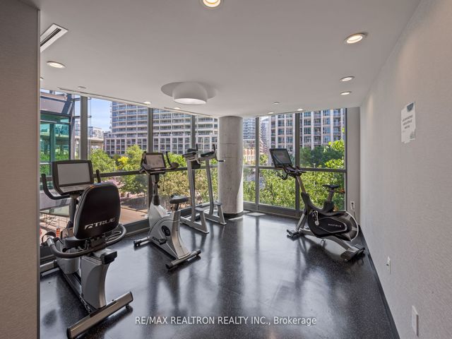 1265 - 209 Fort York Blvd