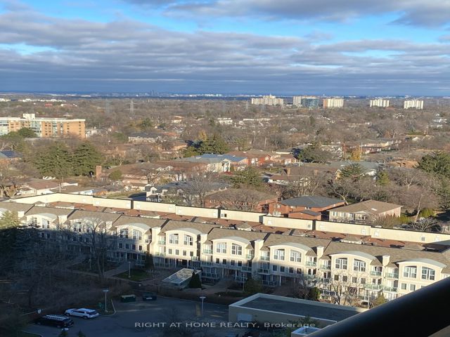 2316 - 18 Sommerset Way
