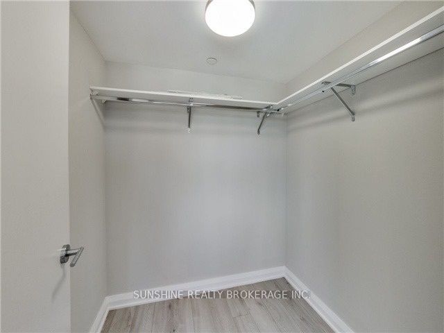 1518 - 155 Yorkville Ave