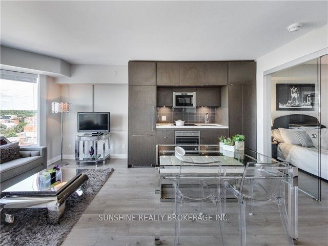 1518 - 155 Yorkville Ave