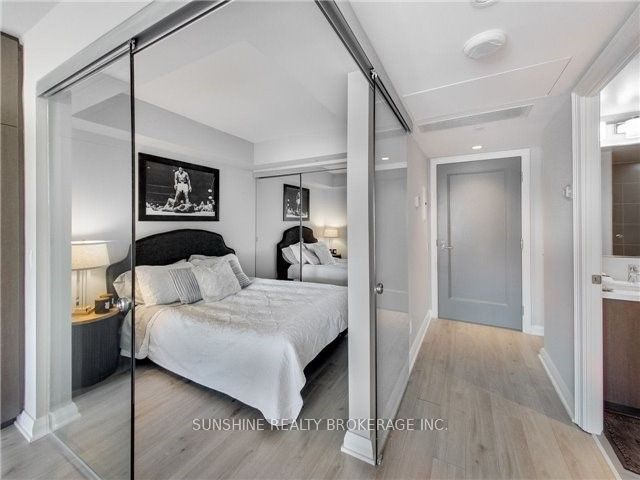 1518 - 155 Yorkville Ave