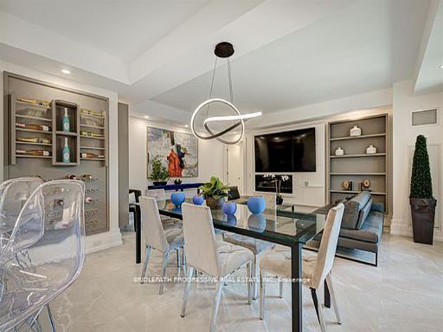 301 - 3 Southvale Dr