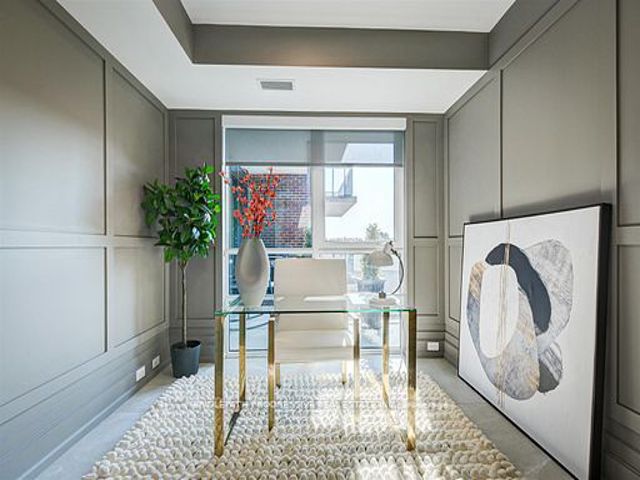 301 - 3 Southvale Dr