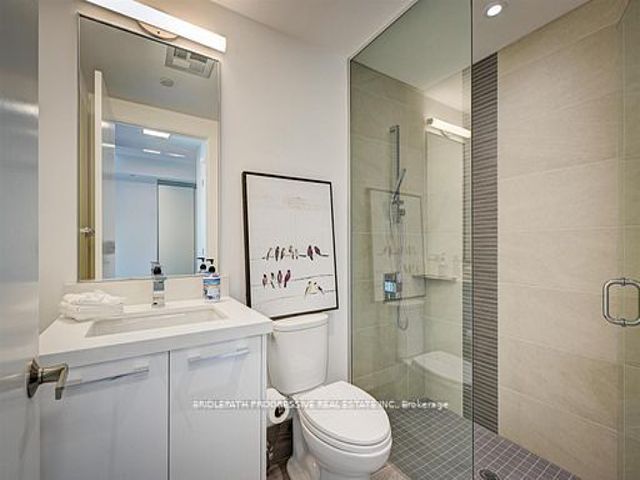 301 - 3 Southvale Dr