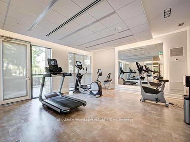 301 - 3 Southvale Dr