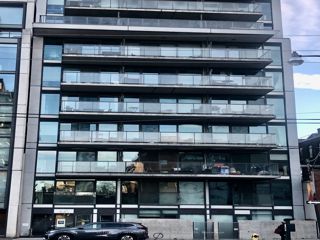 338 - 461 Adelaide St W