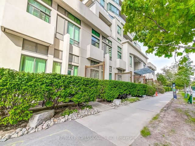 1607 - 18 Spring Garden Ave