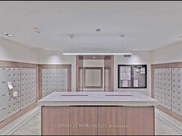 3203 - 251 Jarvis St