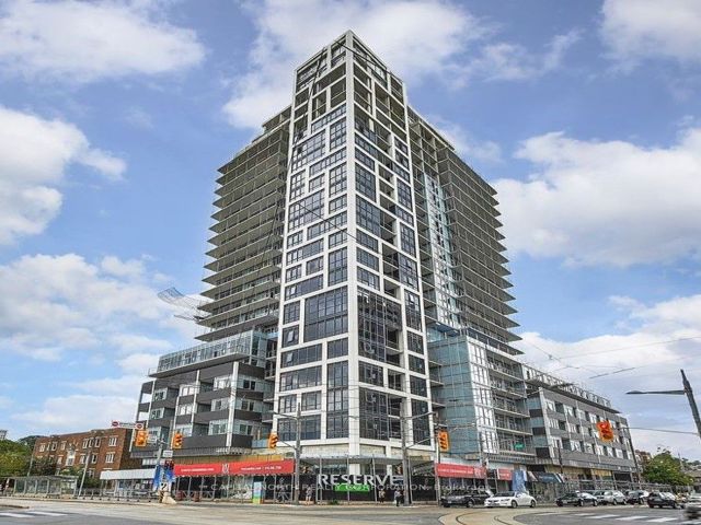 1401 - 501 St Clair Ave W