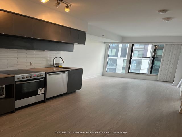 2801 - 181 Dundas St E
