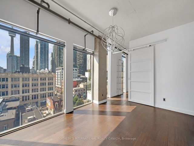 801 - 169 John St