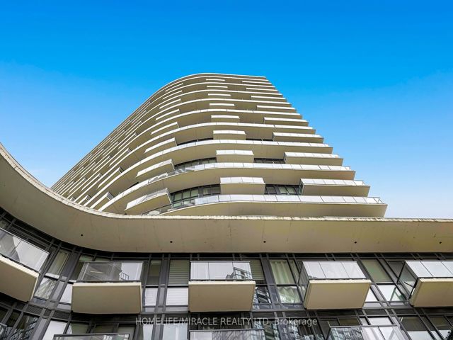 1108 - 51 East Liberty St