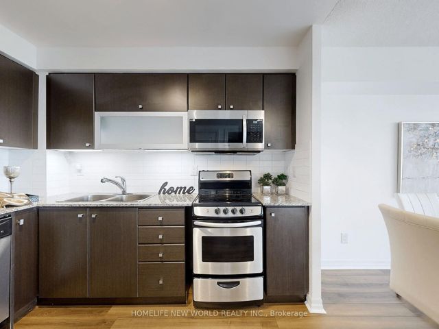 507 - 2015 Sheppard Ave E