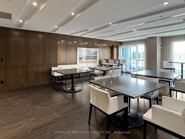 507 - 2015 Sheppard Ave E