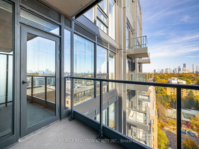 1201 - 2525 Bathurst St