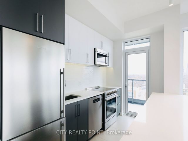 1007 - 2525 Bathurst St