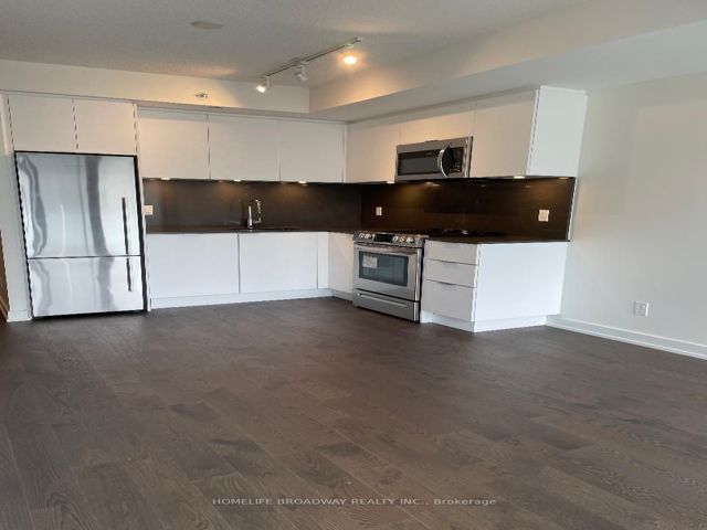 1113 - 25 Richmond St E