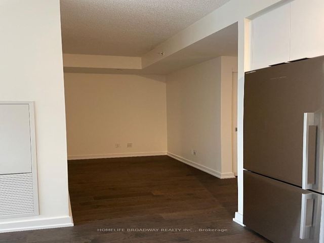 1113 - 25 Richmond St E