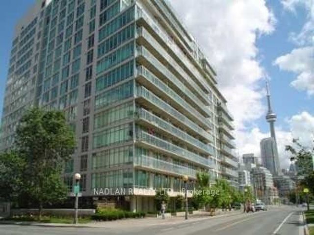 305 - 650 Queens Quay W