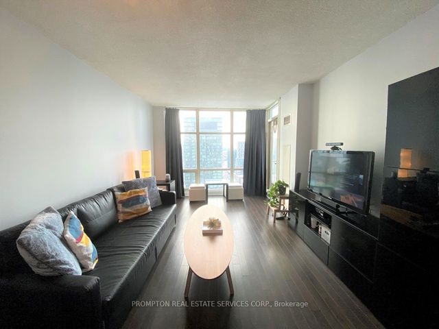 4102 - 10 Navy Wharf Crt