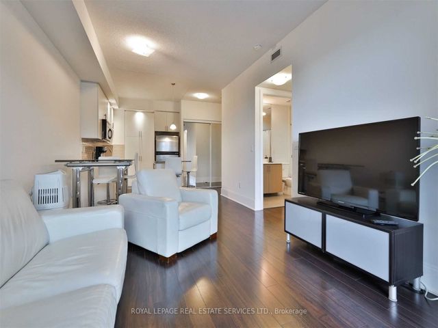 412 - 181 Wynford Dr