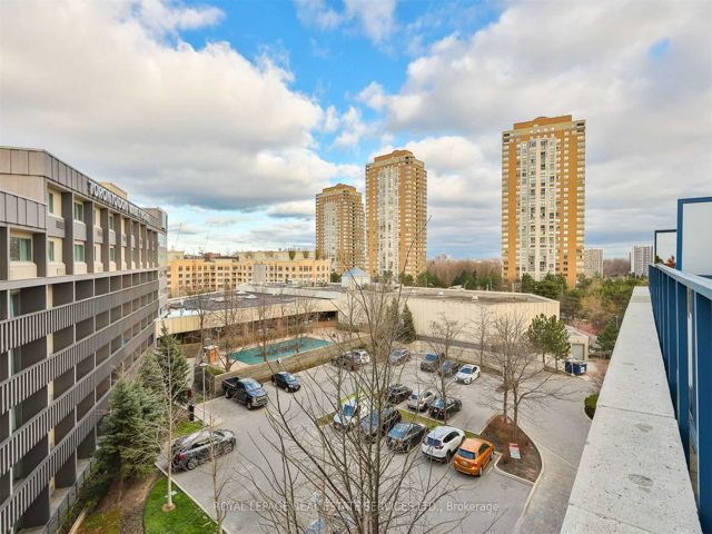 412 - 181 Wynford Dr