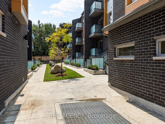 329 - 2787 Eglinton Ave E