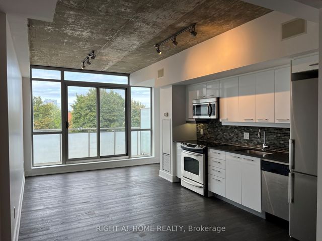 407 - 630 Queen St E