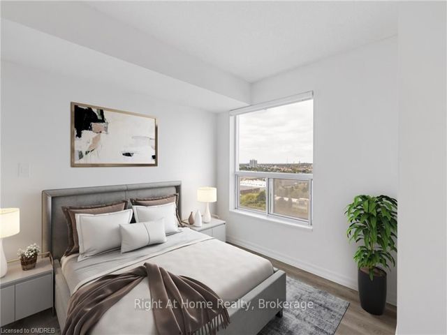 1601 - 36 Lee Centre Dr