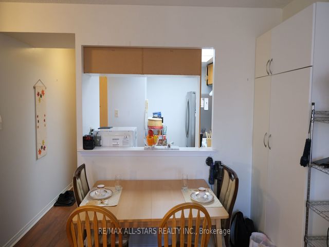 332 - 3 Greystone Walk Dr