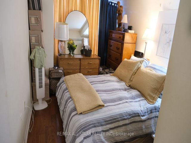 332 - 3 Greystone Walk Dr