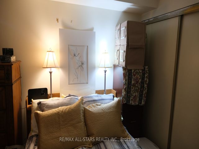 332 - 3 Greystone Walk Dr