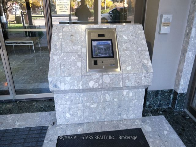 332 - 3 Greystone Walk Dr