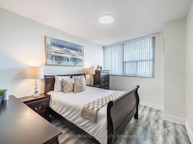 1708 - 65 Huntingdale Blvd